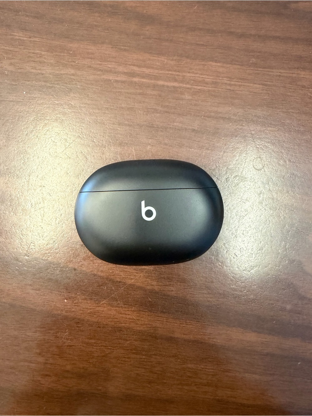 Beats by Dre Black Earbud Charging Case